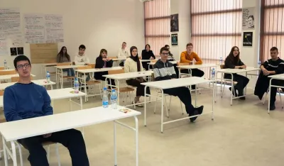 Raskorak u postignućima učenika na takmičenjima: Od hiljadu takmičara tri osvojila 100 bodova