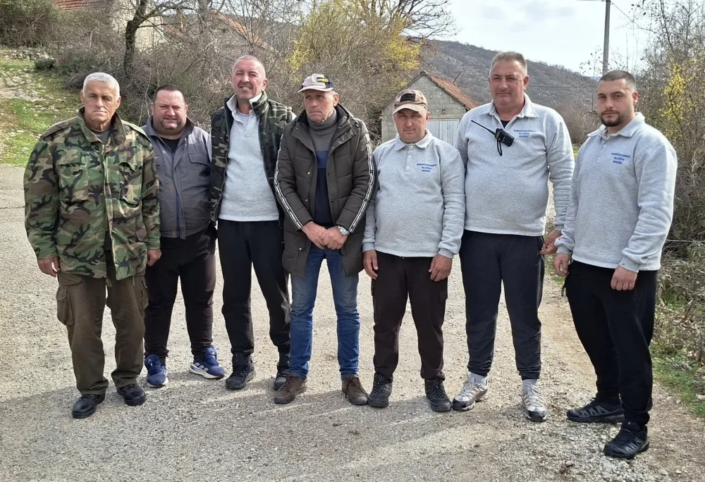 Reporter&nbsp;&bdquo;Dana&ldquo; na Bilećkom jezeru:&nbsp;U raju za ribolovce dronovi i struja u službi krivolova