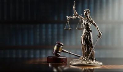 Političari bi da vode istrage, a tužioci glume političare