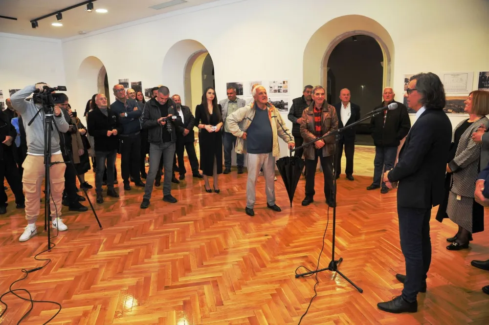 Muzeji i galerije Nik&scaron;ić Dvorac Petrovića