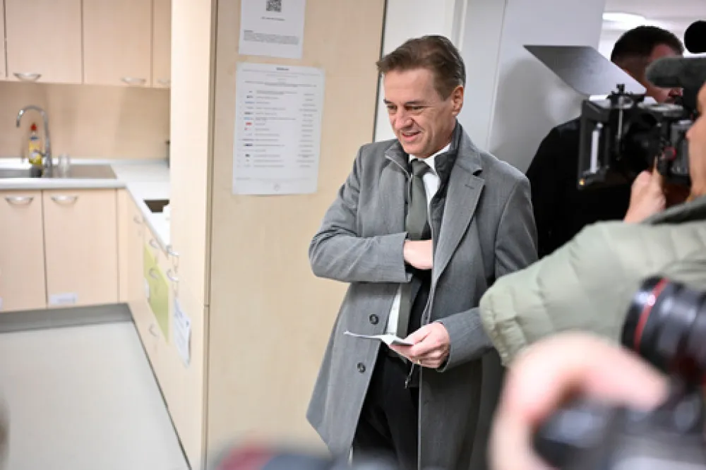 Golob za jedno mjesto pobijedio Jan&scaron;u, ali će te&scaron;ko moći da ponovo formira vlast