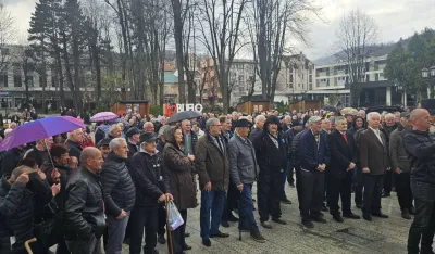 (VIDEO) Protest u Bijelom Polju: Penzioneri više gladni nego siti, traže primanja dostojna čovjeka