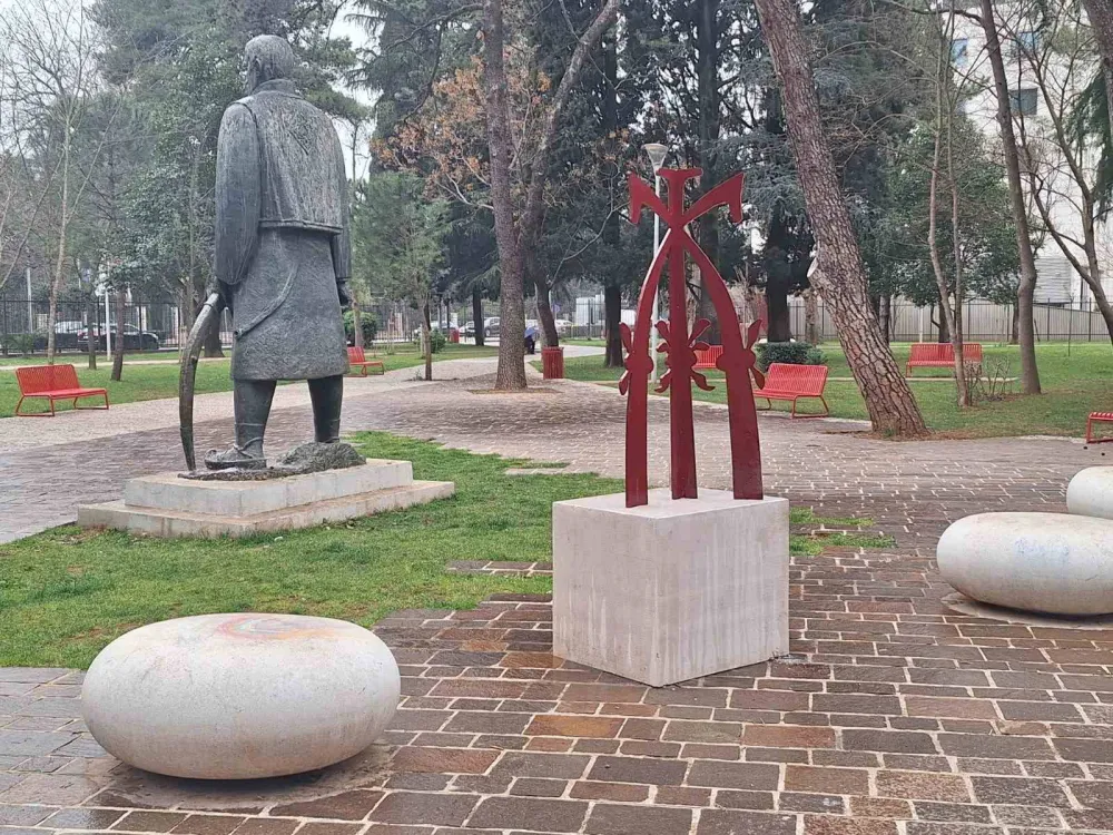 Omaž pismenosti i ćirilici