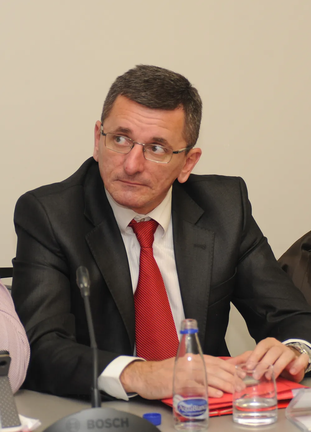 Pojedini advokati ujutru brane kriminalce, a popodne im sude "specijalci"