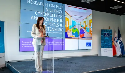 Predstavljeni rezultati istraživanja o vr&scaron;njačkom nasilju, nasilju na internetu i nasilju u &scaron;kolama u Crnoj Gori