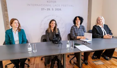 Детаљ с конференције за новинаре