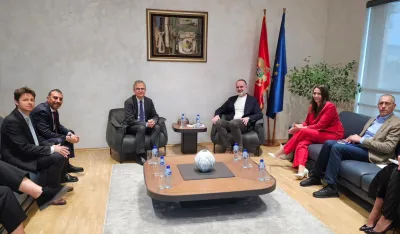 Nik Đeljo&scaron;aj,&nbsp;Majdom Adžović i&nbsp;Bernard&nbsp;Brune