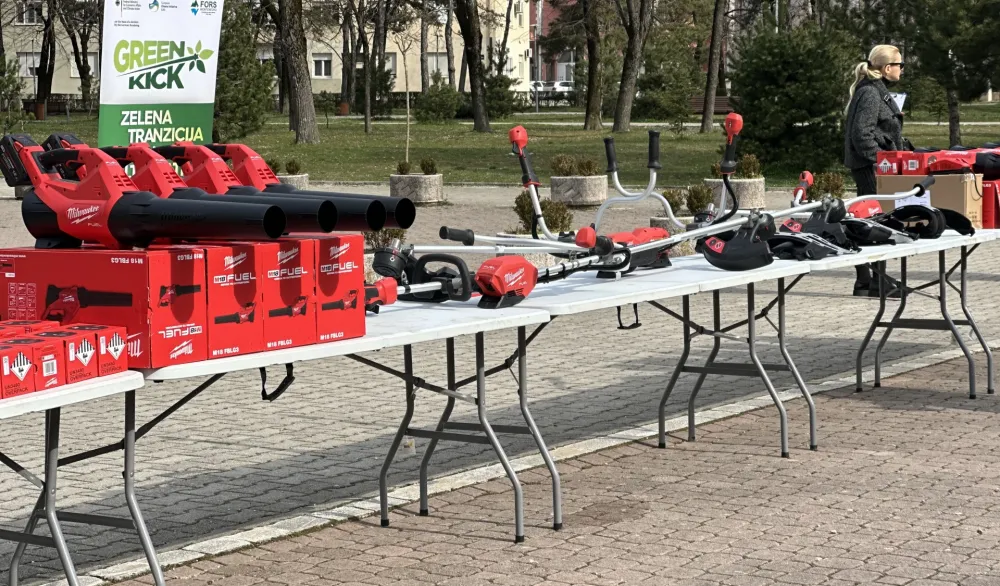 Nik&scaron;ić dobio energetski efikasnu komunalnu opremu vrijednu 20.000 eura: Smanjenje emisija &scaron;tetnih gasova i buke