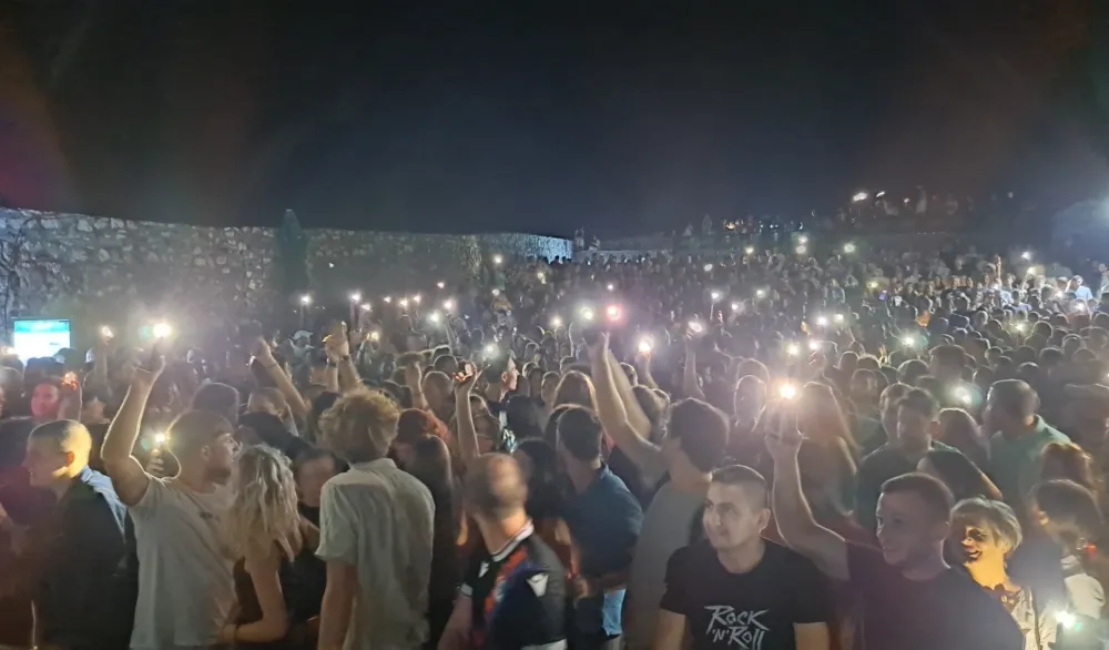 Jarboli, Eyesburn, Vizelj i bend Gianluca De Palo iz Milana ubrzavaju proljećne ritmove Bedem festa