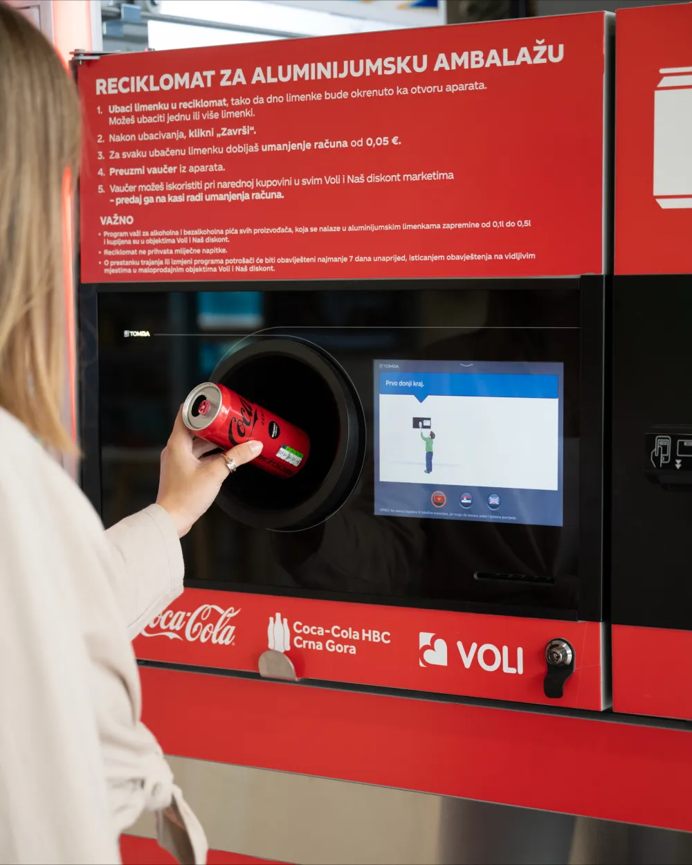 Coca-Cola sistem u Crnoj Gori i VOLI pokrenuli projekat "Uhvati čist talas - ambalažu vrati, manje plati