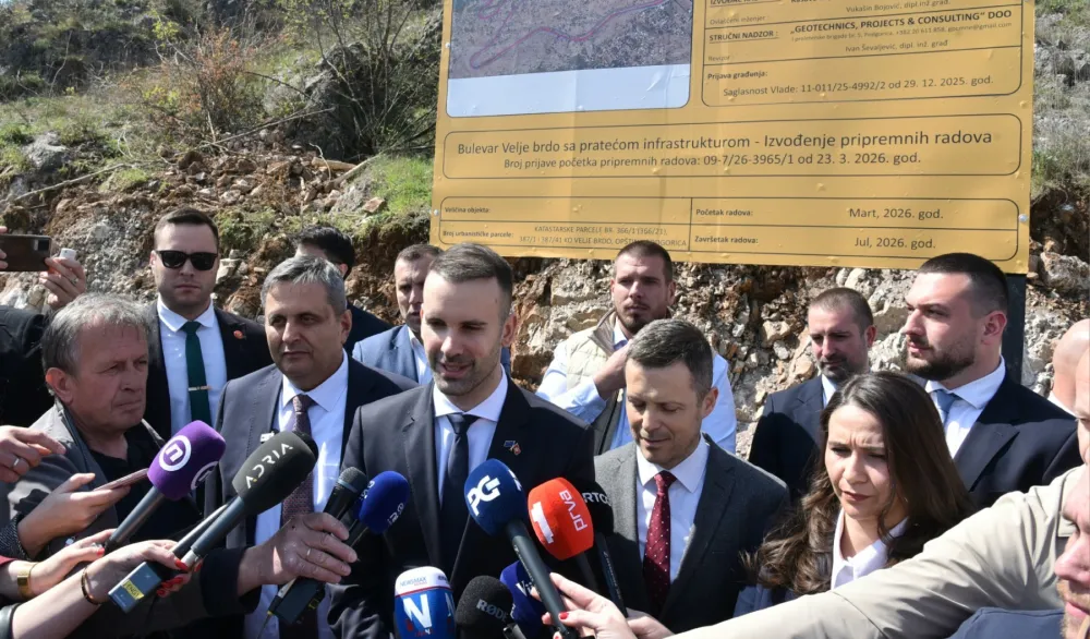 (FOTO/VIDEO) Spajić: Danas počinje vizija koja se spaja sa realno&scaron;ću; Radunović: Izgradnjom kompleksa Velje brdo cijene nekretnina će pasti