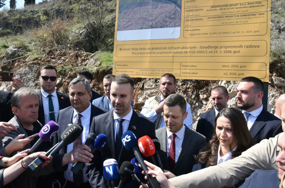 (FOTO/VIDEO) Spajić: Danas počinje vizija koja se spaja sa realno&scaron;ću; Radunović: Izgradnjom kompleksa Velje brdo cijene nekretnina će pasti