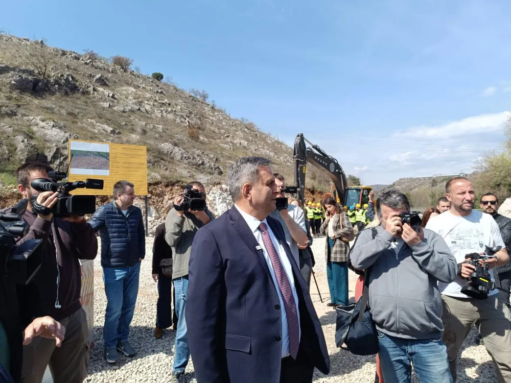 Slaven Radunović na otvaranju projekta Velje brdo