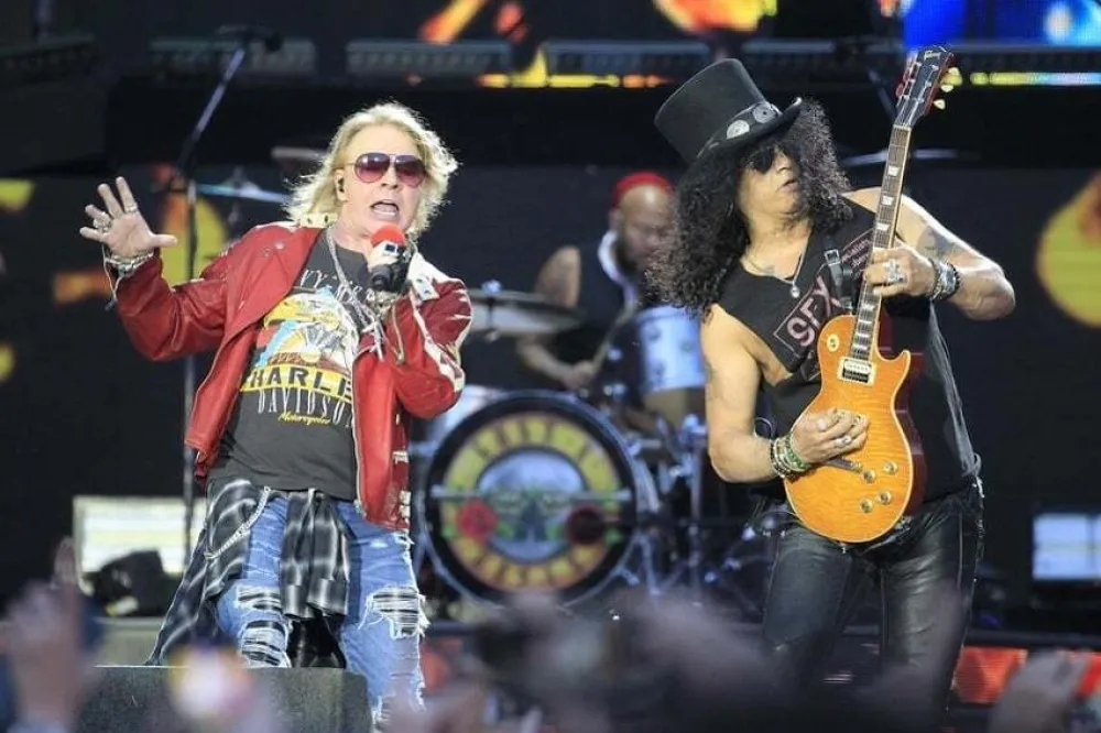 AC/DC se vratili na scenu posle boravka Stivija Janga u bolnici