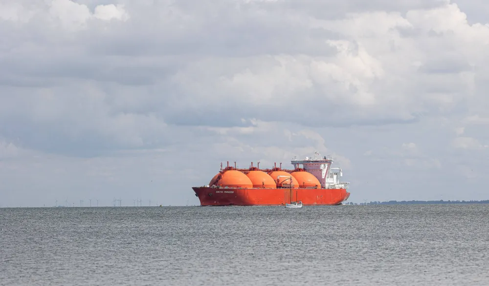 Incident kod Bosfora: Turski tanker Altura pogođen dronovima dok je prevozio 140.000 tona nafte iz Rusije