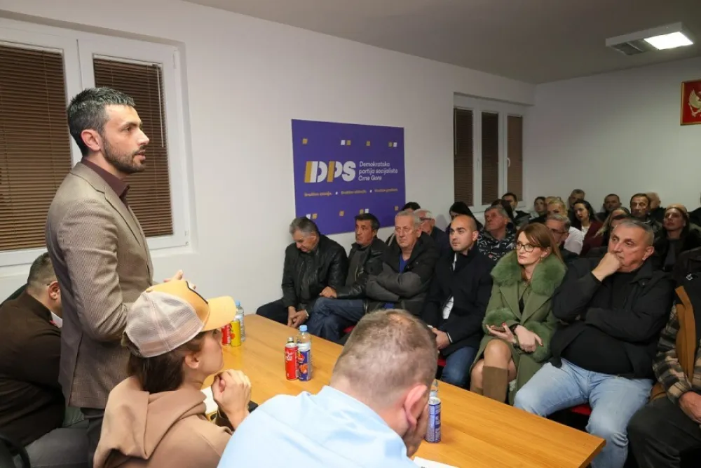Živković: &Scaron;avnik pokazuje kako se čuvaju Ustav i zakoni