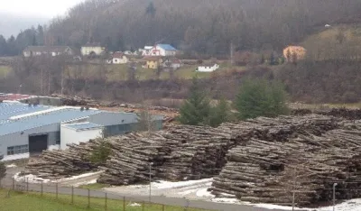 Фабрика затворена, имовина блокирана