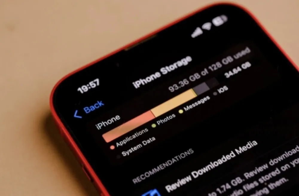 Kako da brzo očistite prostor na svom iPhone uređaju