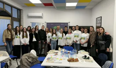 U omladinskom klubu održano takmičenje srednjo&scaron;kolaca: Podgorica da se kreira slobodno i hrabro