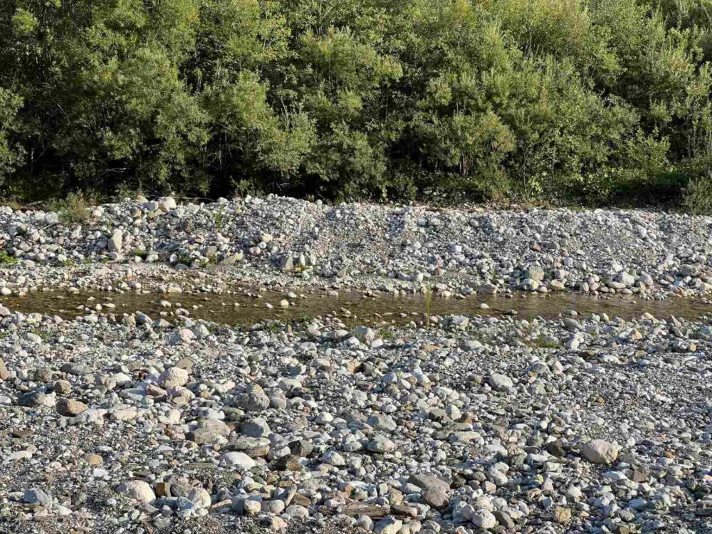 Male hidroelektrane okupirale vodotoke ispod Komova