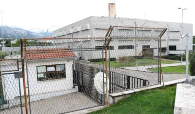 Daćemo 17 miliona, a Loru ne smijemo da pomenemo