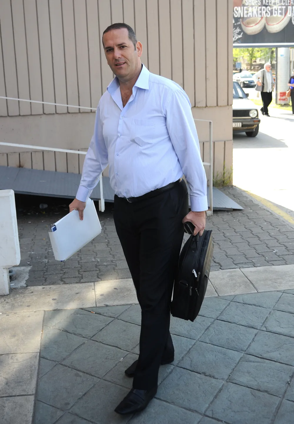 Optuženi na računima kriju milione, a u sudnici glume ludilo