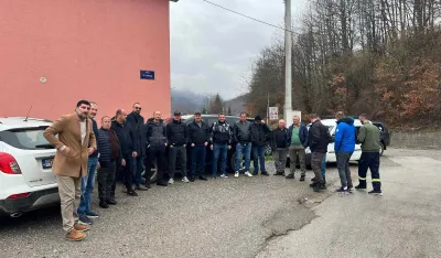 Drvoprerađivači iz Berane i Andrijevice zatražili da Vlada da hitno riješi doznaku i otpremu drveta