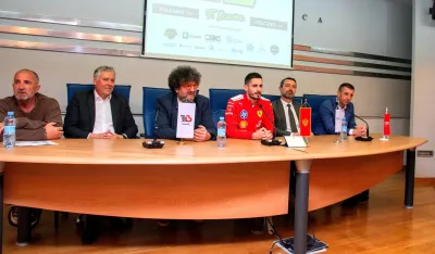 Sa konferencije za novinare