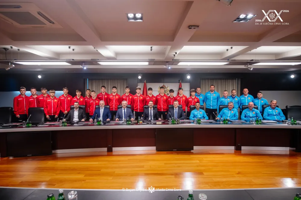 Spajić za mladim fudbalerima: Vi ste evropsku elitu izborili na terenu, Vlada i Skup&scaron;tina da vas isprate i odvedu Crnu Goru u EU