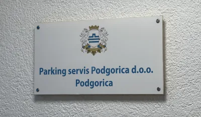 Parking servis, Tabla