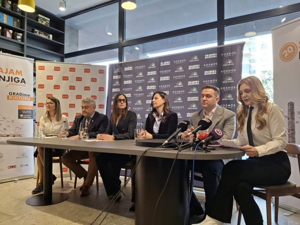 Ивановић, Димитров, Савићевић, Хајдуковић, Дамјановић и