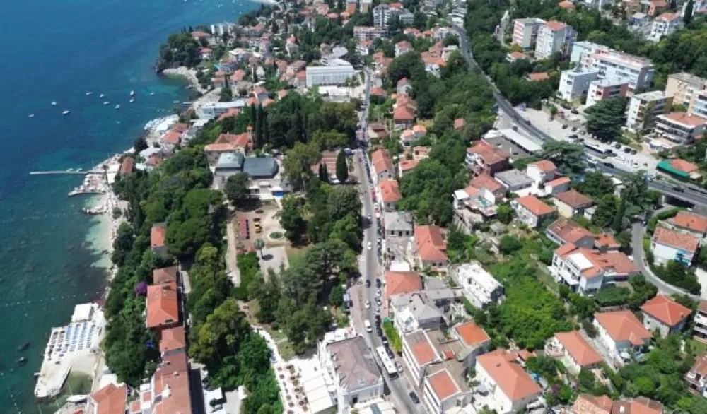 Novi zakon zaustavio gradnju i legalizaciju u Herceg Novom, Tivtu i Kotoru