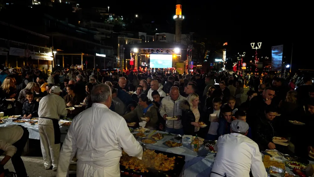 Proslava ulcinjske tradicije i gastronomije: Fe&scaron;ta pomoraca privukla veliki broj posjetilaca