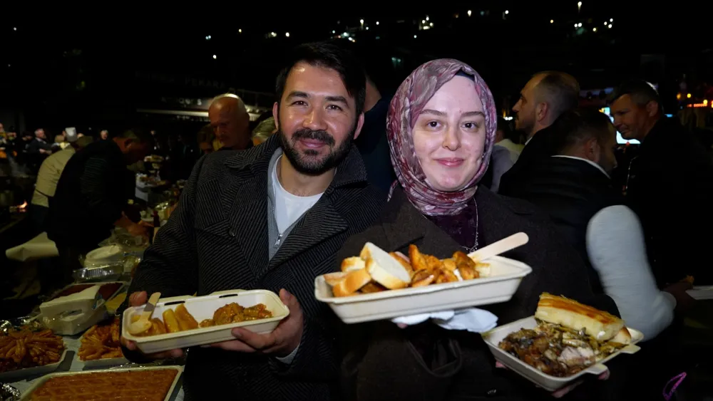 Proslava ulcinjske tradicije i gastronomije: Fe&scaron;ta pomoraca privukla veliki broj posjetilaca