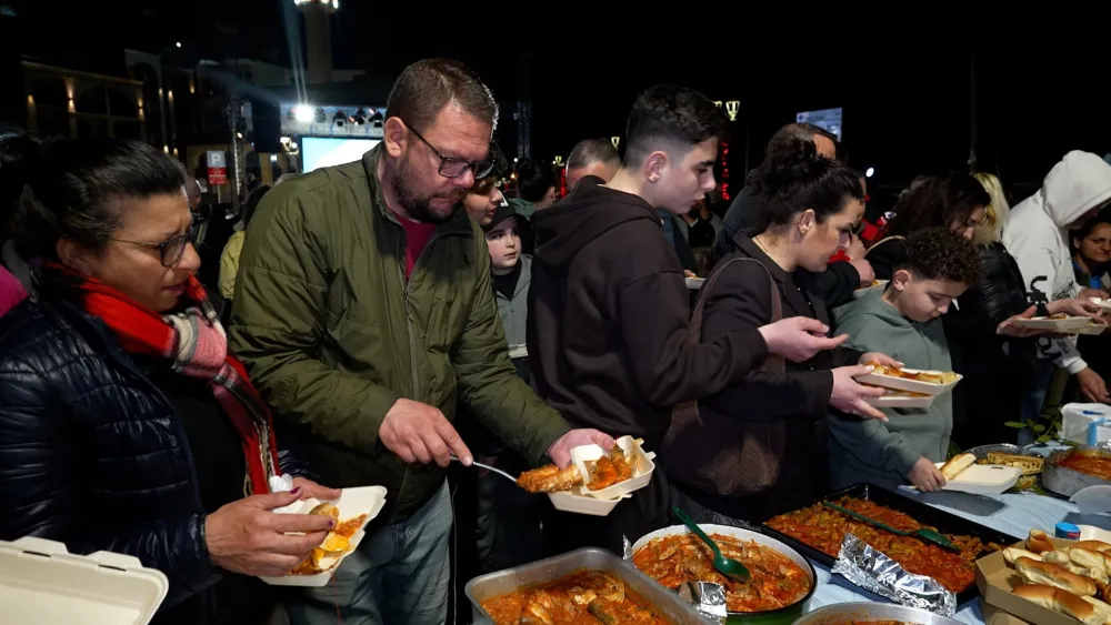 Proslava ulcinjske tradicije i gastronomije: Fe&scaron;ta pomoraca privukla veliki broj posjetilaca