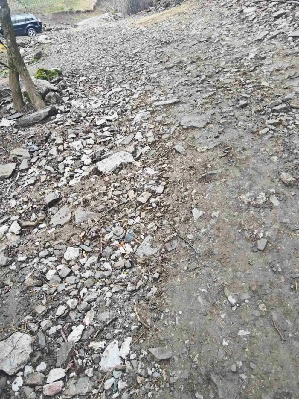 Počelo asfaltiranje puta Nožice - Brskut, dio mje&scaron;tana nezadovljan: Kuće u Prisoji ostale bez asfalta