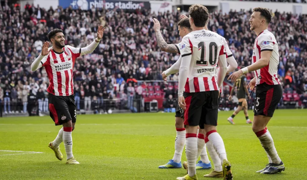 Slavlje fudbalera PSV-a