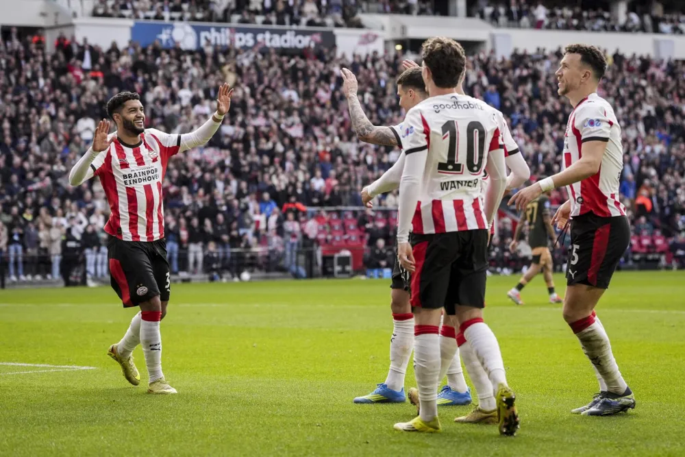 Slavlje fudbalera PSV-a
