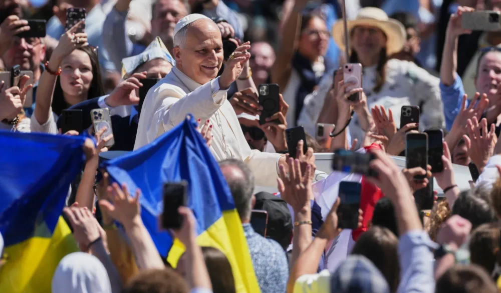 Papa Lav XIV na prvoj uskr&scaron;njoj misi pozvao svjetske lidere da izaberu mir