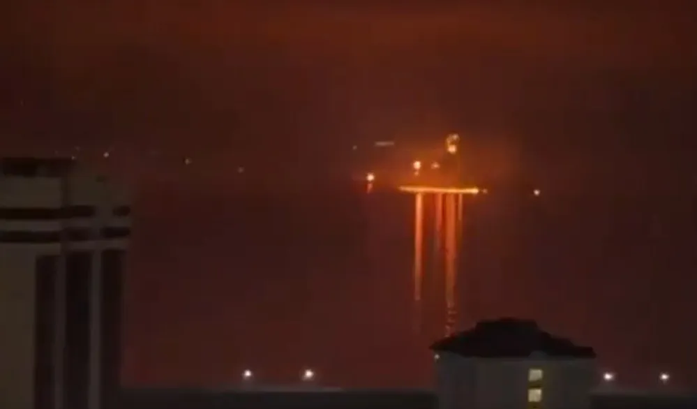 (VIDEO) Ovo je naftni terminal u ruskom gradu nakon ukrajinskog napada