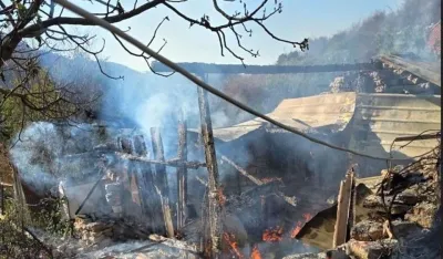 Tivat: Izgorio objekat, sumnja se da je požar podmetnut