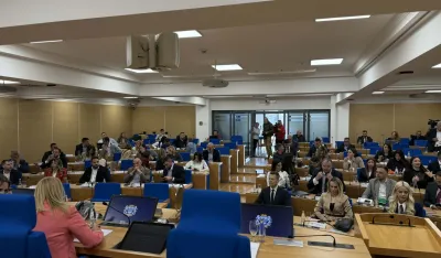 Inicijativa o smjeni Borovinić Bojović pred odbornicima: URA i DNP jo&scaron; ne govore kako će glasati&nbsp;