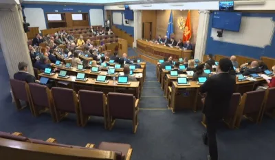 (UŽIVO) Marković: Ja sam srpski orijentisana, ali ne dozvoljavam da se ugrozi evropski put