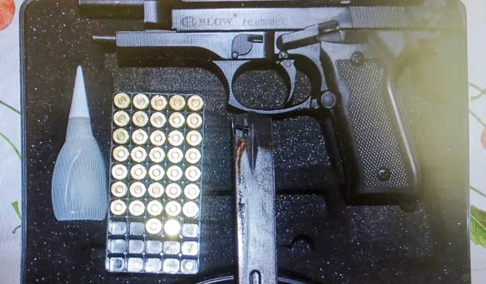 Pretresi nakon požara: Kod osumnjičenog pronađena zapaljiva tečnost, kod o&scaron;tećenog oružje i municija