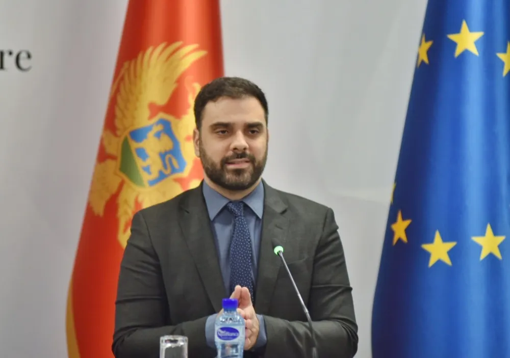 Radulović na pres konferenciji