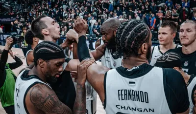 Кошаркаши Партизана