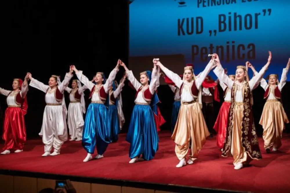 U Petnjici&nbsp;održana bo&scaron;njačka smotra folklora: Revija pjesme, igre i kulturnog nasljeđa