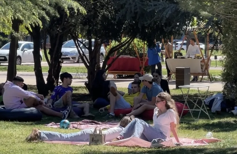 Podgorički piknik kao u svjetskim metropolama: Kampus Univerziteta - mjesto susreta svih generacija