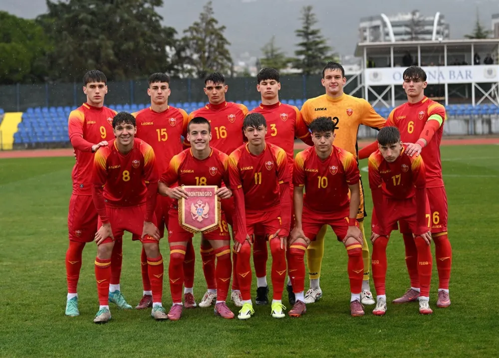 Kadetska fudbalska reprezentacija Crne Gore