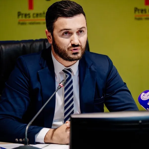 Ne smijemo predati dva aerodroma za cijenu manju od jednog aviona